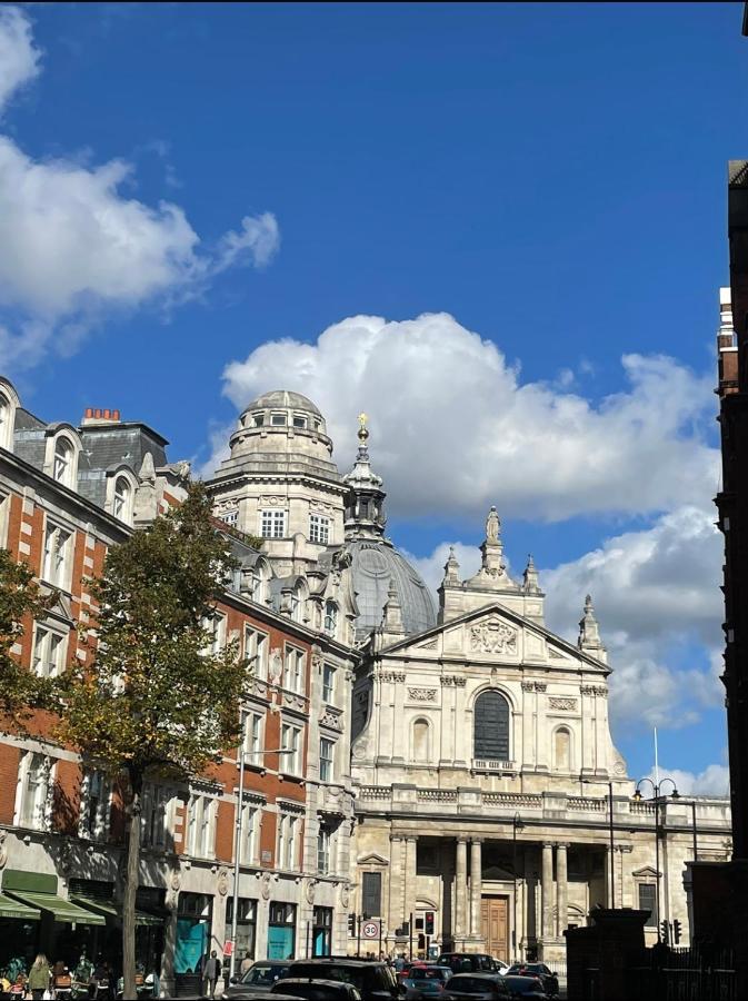 Double Room With Garden View London Exterior foto